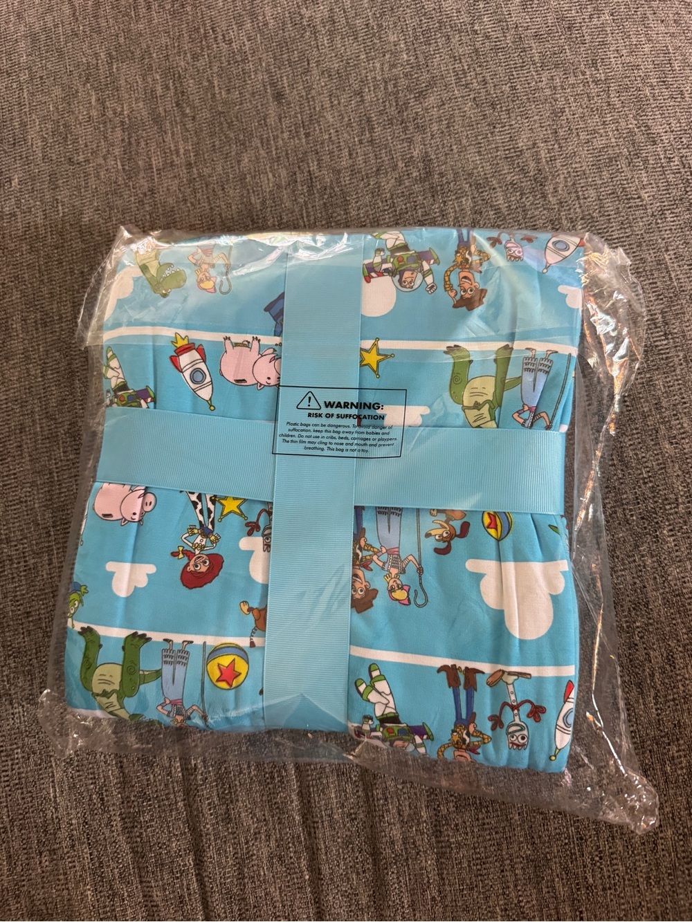 NWT Little Sleepies Toy Story Cloud Blanket - Picture 3 of 3